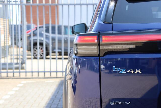 Toyota bZ4X Touring Dynamic 75 kWh , Nieuw en direct leverbaar met ¤3.000,- voordeel