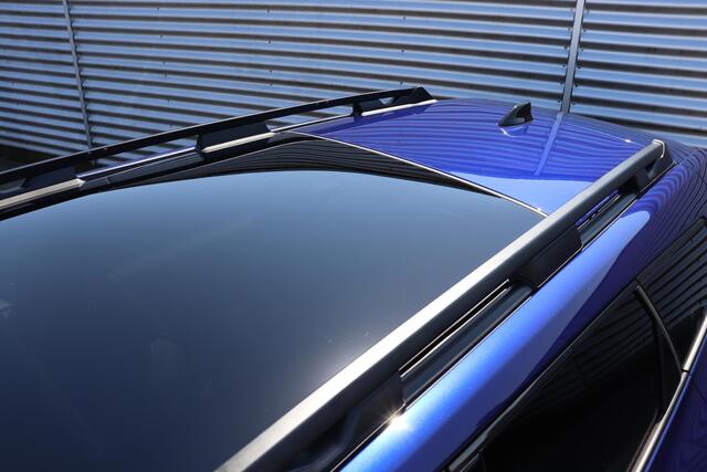 Toyota bZ4X Touring Executive AWD 75 kWh, Panoramisch dak, Stoelverwarming en Koeling, BSM, JBL, DEMOVOORDEEL ¤2.000,-!