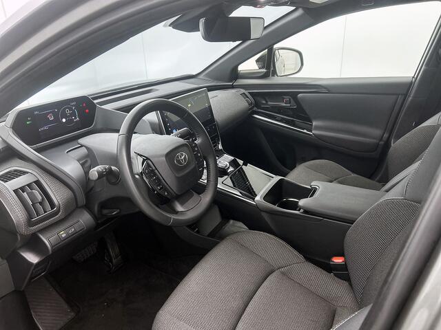 Toyota bZ4X Business Plus 71 kWh Stoelverwarming, CarPlay