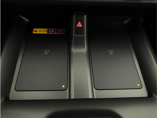 Toyota bZ4X Touring Executive AWD 75 kWh *NIEUW* | Direct leverbaar! | 20" Lichtmetalen Velgen |