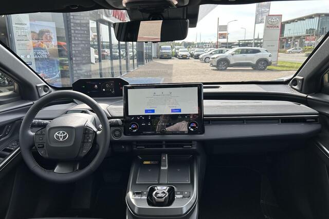 Toyota bZ4X Touring Executive AWD 75 kWh, Trekhaak, 1500 KG trekgewicht, Panoramadak!