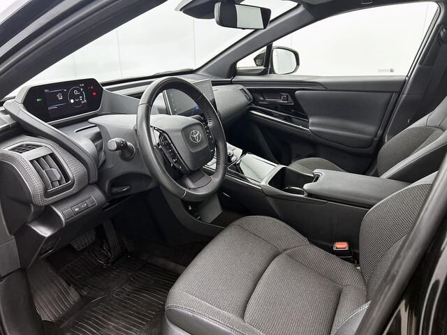 Toyota bZ4X Business Plus 71 kWh Stoelverwarming, CarPlay