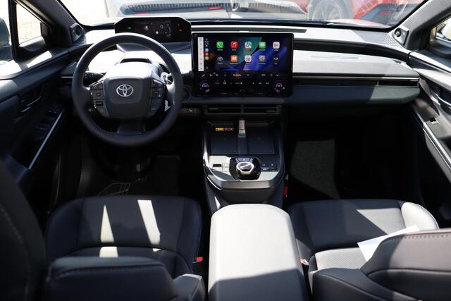 Toyota bZ4X Touring Executive AWD 75 kWh, 20 Inch LM, Panoramadak 1500 Kg trekgewicht, Synthetic Leather Black!