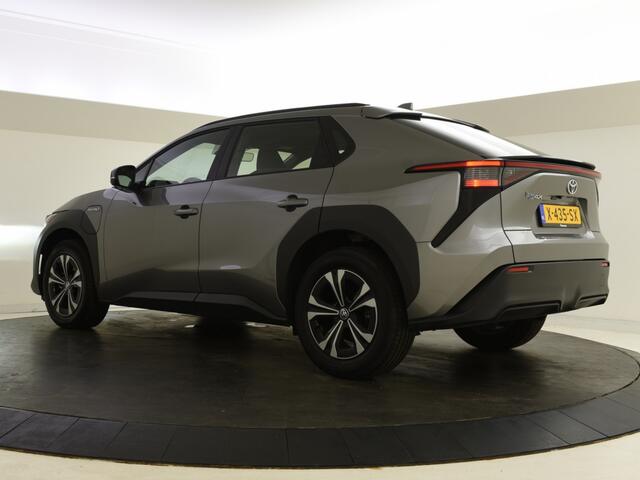 Toyota bZ4X Business 71 kWh 3 Fase laden | Navigatie | Keyless