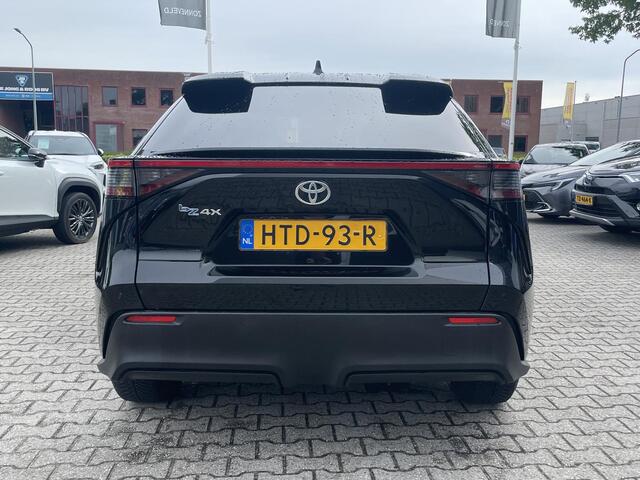 Toyota bZ4X Dynamic 71 kWh All seasonbanden