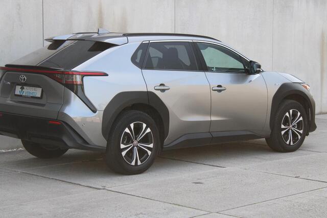 Toyota bZ4X Premium 71 kWh / 360 CAMERA / STOELVERWARMING- en VENTILATIE / ADAPT CRUISE