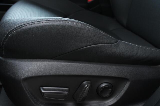 Toyota bZ4X Premium 71 kWh / 360 CAMERA / STOELVERWARMING- en VENTILATIE / ADAPT CRUISE