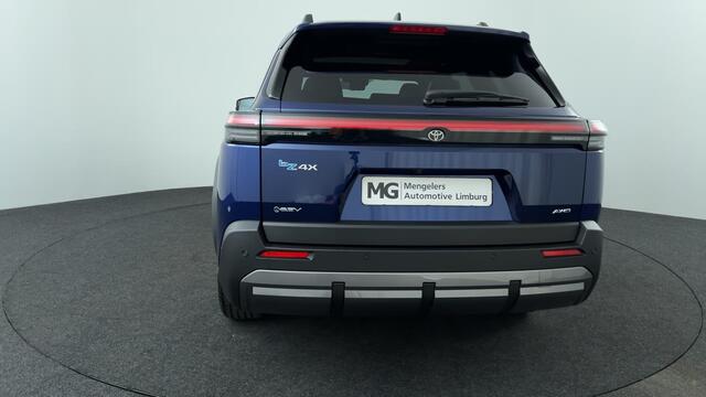 Toyota bZ4X Touring Executive AWD 75 kWh Genoemde prijs is exclusief metallic lak en kosten Rijklaarmaken. Vraag naar de speciale Aktiekorting in de showroom !!