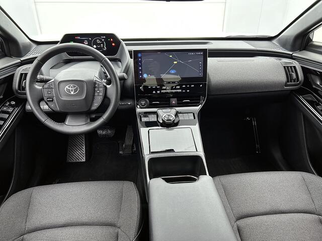 Toyota bZ4X Dynamic 71 kWh | Stoel verwarming | Navigatie | Dode hoek |