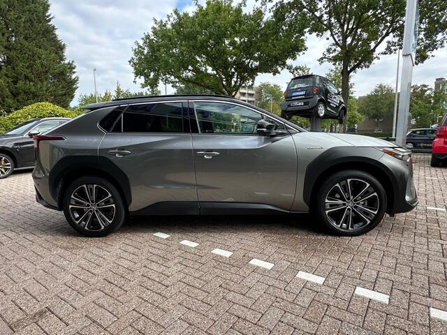 Toyota bZ4X Premium 4WD 71 KWH Glazen dak Leder JBL Stoelverw. + Ventilatie