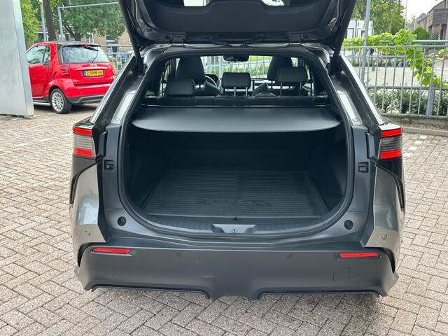Toyota bZ4X Premium 4WD 71 KWH Glazen dak Leder JBL Stoelverw. + Ventilatie