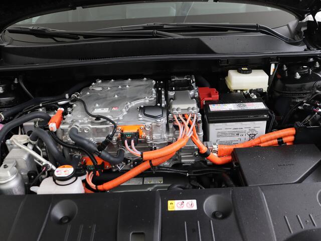 Toyota bZ4X Touring Executive AWD 75 kWh | Panorama dak | Stoel en stuurwielverwarming | Stoelventilatie | Afneembare trekhaak |