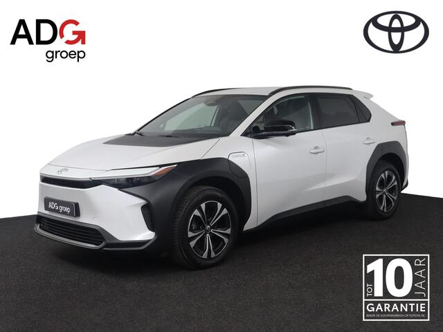 Toyota bZ4X Dynamic 71 kWh | SOH 96,7 % | Stoelverwarming | Stuurwiel verwarming |