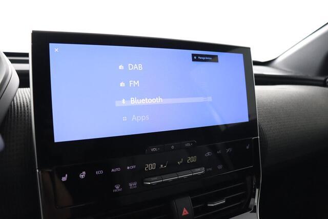 Toyota bZ4X Dynamic 71 kWh | SOH 96,7 % | Stoelverwarming | Stuurwiel verwarming |
