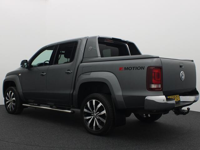 Volkswagen AMAROK 3.0 TDI 4Motion Highline AUTOMAAT / TREKHAAK / CAMERA / XENON / LEDER / STOELVERW / CARPLAY / NAVI / CLIMA / PDC