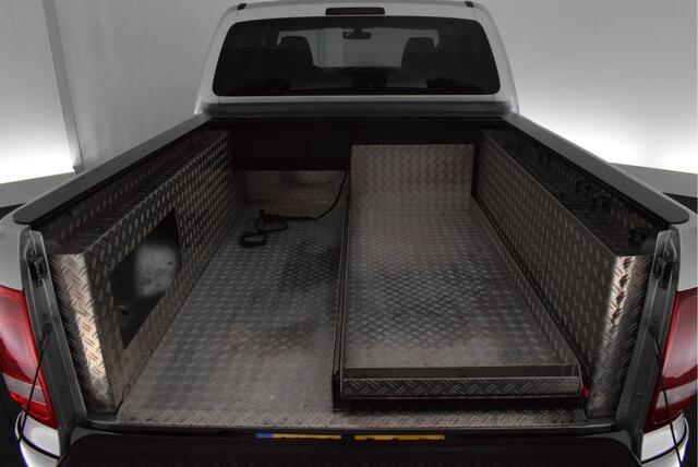 Volkswagen AMAROK 3.0 TDI 259pk DSG 4Motion DC Highline Trekhaak Camera Navigatie Xenon Leder