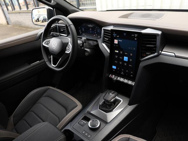 Volkswagen AMAROK 3.0 TDI 4Motion 240PK Automaat Plus Cabine | LED | ACC | Side Assist | Trekhaak | Stoelverwarming | 360 Camera | Park Assist | Leder |