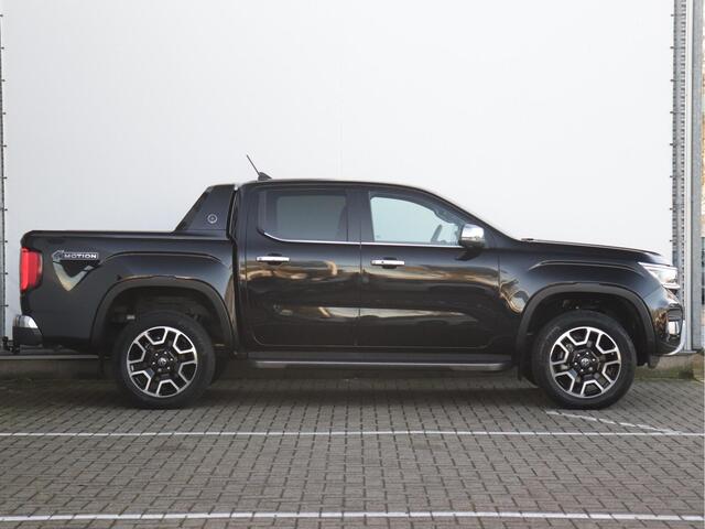 Volkswagen AMAROK 3.0 TDI V6 240PK 4Motion Aventura Plus Cabine | 360 camera | Harman/Kardon | 20" Velgen | Sperdifferentieel | Leder | Trekhaak (3500 kg) |