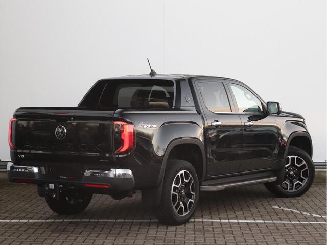 Volkswagen AMAROK 3.0 TDI V6 240PK 4Motion Aventura Plus Cabine | 360 camera | Harman/Kardon | 20" Velgen | Sperdifferentieel | Leder | Trekhaak (3500 kg) |