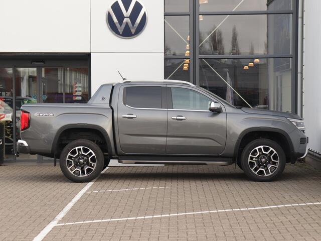 Volkswagen AMAROK 3.0 TDI V6 240pk 4Motion Aventura Plus Cabine | 360 Camera | Harman/Kardon | Sperdifferentieel | Dodehoekdetectie | Trekhaak | Leder | Navigatie |