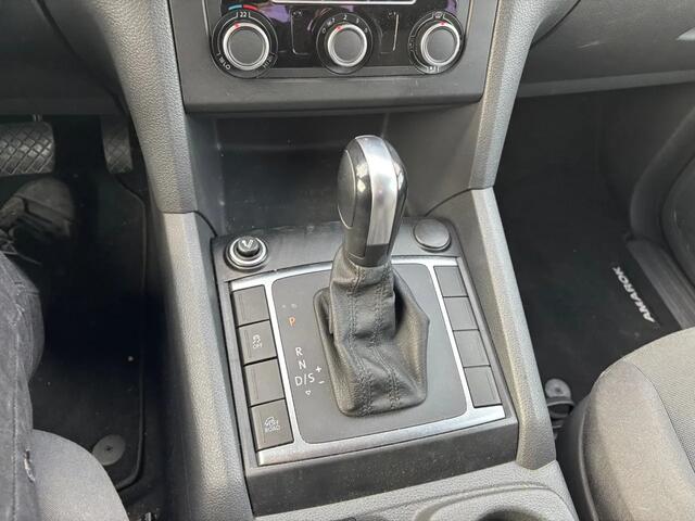 Volkswagen AMAROK 2.0TDI Automaat Airco Navi Cruisecontrol Trekhaak 3000KG 180PK