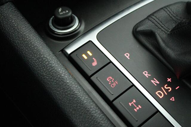 Volkswagen AMAROK 3.0 TDI 204pk 4Motion Plus Cab Comfortline Trekhaak Stoelverwarming Cruise Control Navigatie