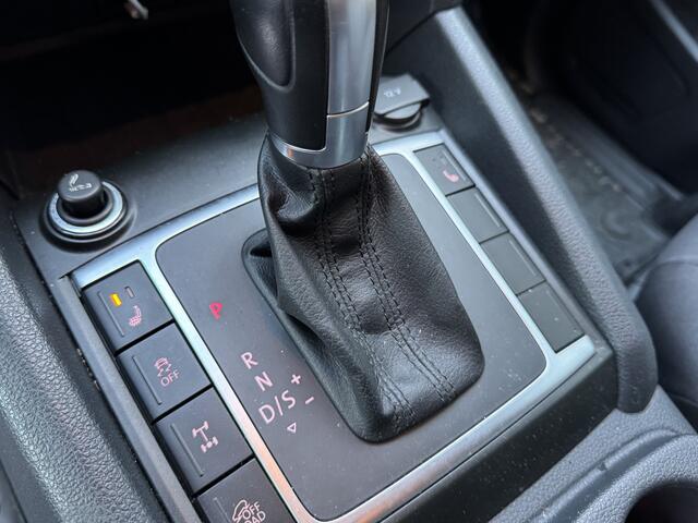 Volkswagen AMAROK 3.0 TDI 204pk V6 4Motion Plus Cab Comfortline Trekhaak Navigatie Stoelverwarming Apple Carplay 3500 kilo trekgewicht