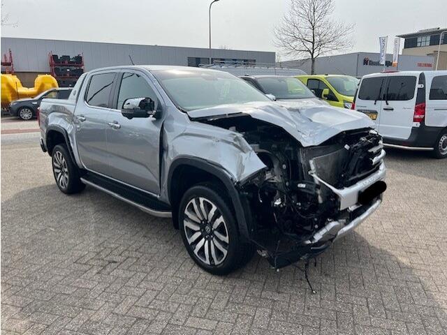 Volkswagen AMAROK 3.0 TDI V6 4Motion Double Cab AVENTURA AUT. KLIMA NAVI LEER