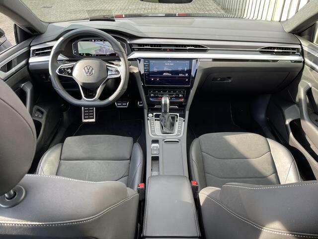 Volkswagen Arteon 1.4 TSI eHybrid R-Line Business+ 19"/Panoramadak/Trekhaak/Head up/Stuurverwarming + stoel v+a/LED+/ 360 camera/PDC v+a/Dynamic Chassis/Apple Carplay & Android Auto