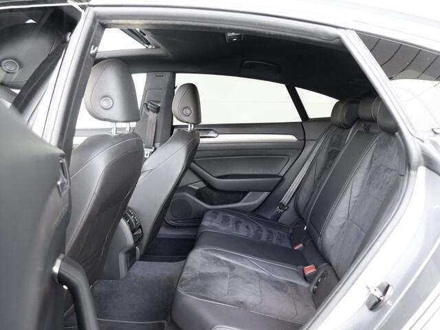 Volkswagen Arteon 1.5 TSI R Line | Pano-dak | Navi | Full LED |
