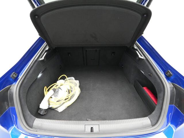Volkswagen Arteon 1.4 TSI 218pk eHybrid R-Line Business+ Panorama Trekhaak 360 Camera DCC