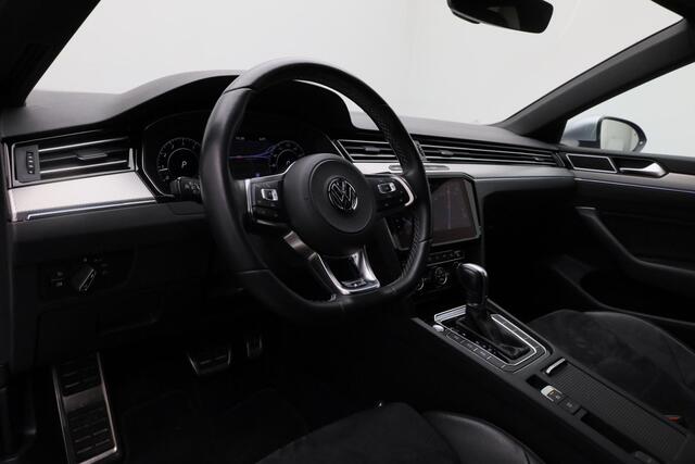 Volkswagen Arteon 2.0 TSI 190PK DSG Business R / R-Line | Panoramadak | Navigatie Discover Pro | Leder/alcantara | Achteruitrijcamera | Stoelverwarming
