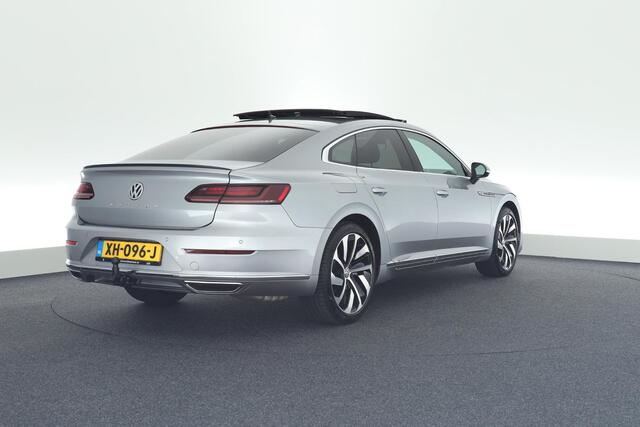 Volkswagen Arteon 1.5 TSI 150pk DSG 2x R-Line Trekhaak Camera Keyless Virtual Cockpit Panoramadak Navigatie