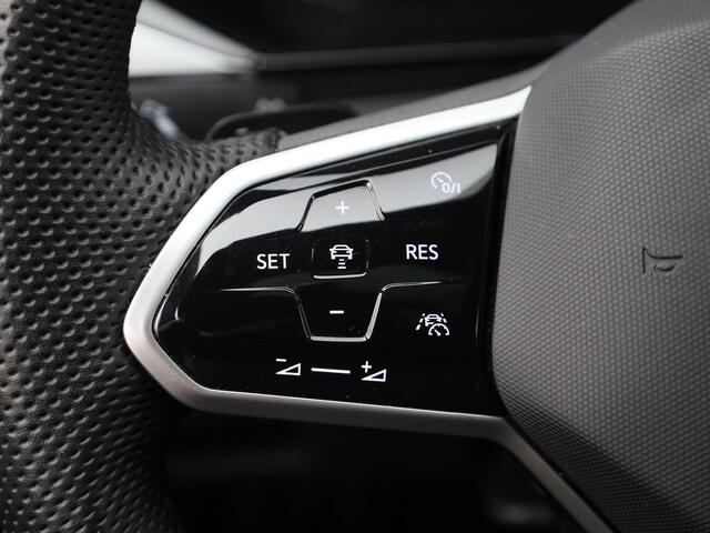 Volkswagen Arteon 1.4 TSIeHybrid 160kW/218PK R-Line Business+ · Panoramadak · Trekhaak · Leder/Alcantara · Garantie tot april 2025