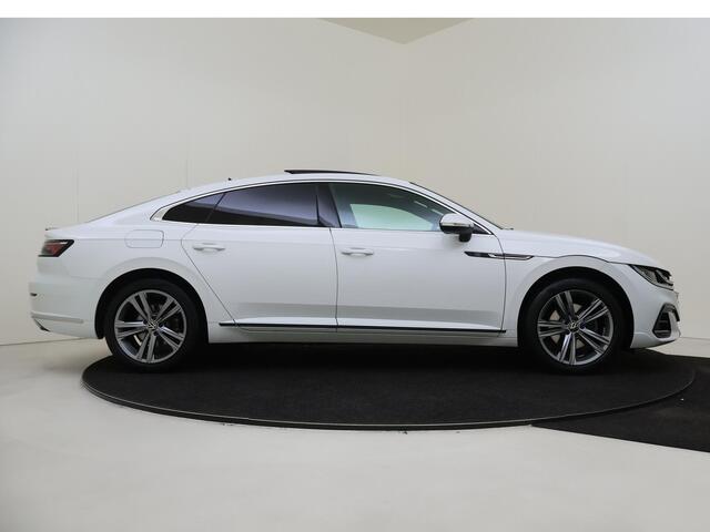 Volkswagen Arteon 1.4 TSI eHybrid R-Line Business+ | Panoramadak | Trekhaak | Standkachel | Stoelverwarming | Keyless | Navigatie | Elektrisch inklapbare buitenspiegels |