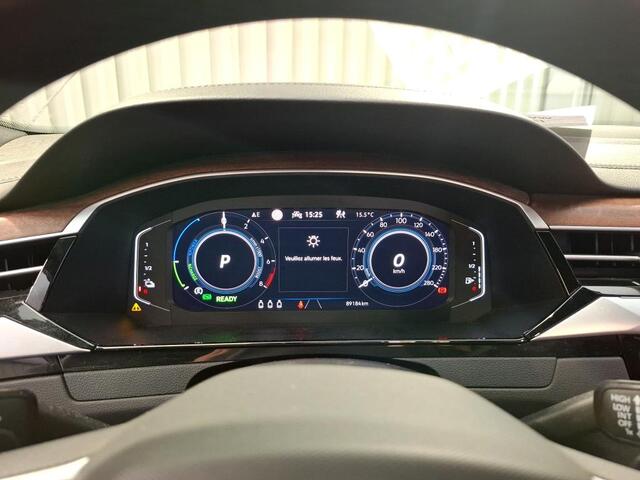 Volkswagen Arteon Shooting Brake 1.4 TSI eHybrid R-Line Business+ | Pano | Leer | Head-up | Wordt verwacht