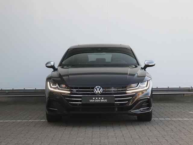 Volkswagen Arteon 1.4 TSI eHybrid R-Line Business | Panoramadak | Trekhaak | 360 Camera | DCC | Dodehoekdetectie | Stoelverwarming |
