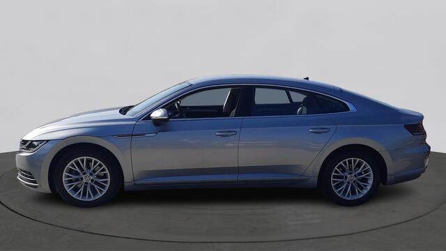 Volkswagen Arteon 1.5 TSI 150 pk TSI DSG Automaat Executive | PDC | Navi | Clima | LED | Apple Carplay