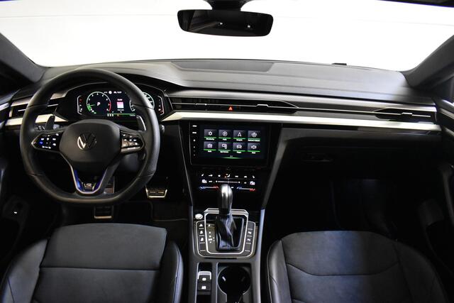 Volkswagen Arteon R Shooting Brake 4Motion 2.0 TSI 320PK DSG R-SPORT TREKHAAK/CARPLAY/CAMERA
