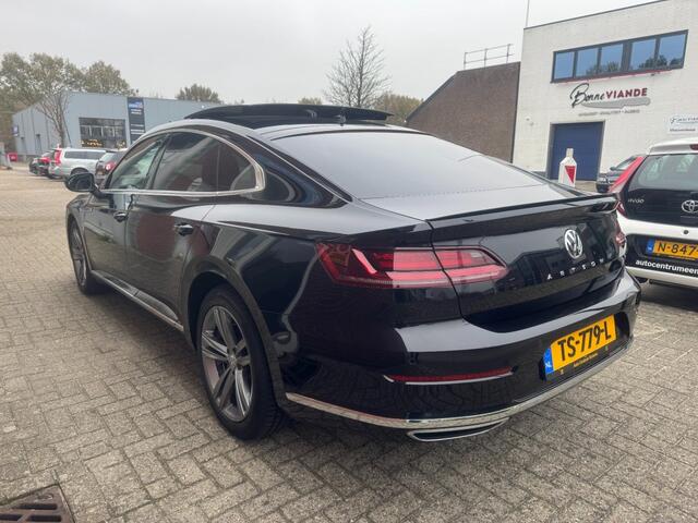 Volkswagen Arteon 1.5 TSi 110kW DSG Aut. Business R-Line Pano Virtual