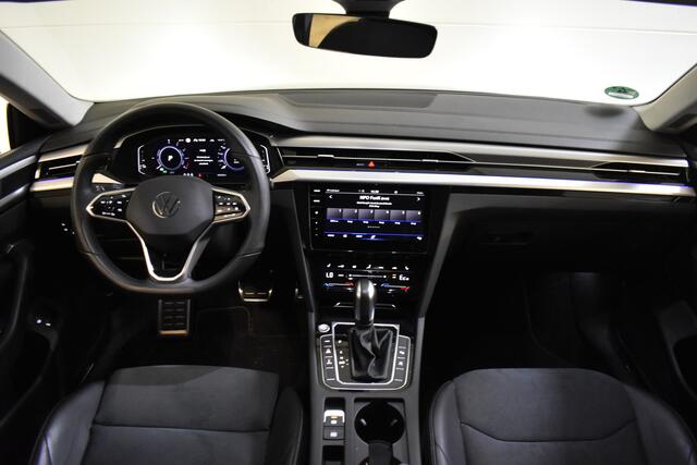 Volkswagen Arteon Shooting Brake eHybrid 218PK DSG ELEGANCE BUSINESS+ VIRTUAL/TREKHAAK/PANORAMADAK