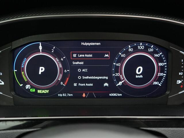Volkswagen Arteon Shooting Brake 1.4 TSI 218 pk DSG eHybrid R-Line Business | LED koplampen | 19"LM Montevideo | Lederpakket | Business line | Schuif-kanteldak | Parkeerassistent | Digital Cockpit Pro |
