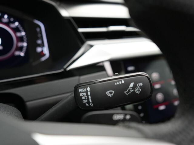 Volkswagen Arteon 1.4 TSI 218 pk DSG eHybrid Elegance | LED Plus | Velgen 'Chennai, 19" | Bekleding, leder 'Nappa' | Panorama dak | Parkeer assistent | Head-up Display | Navigatie 'Discover Pro' | R-Line exterieur