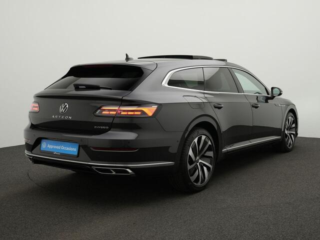 Volkswagen Arteon Shooting Brake 1.4 TSI 218PK eHybrid R-Line Business+ | Pano | Trekhaak | Stoel-/achterbankverwarming | Rondomzicht camera | Navigatie Discover Pro