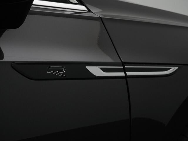 Volkswagen Arteon Shooting Brake 1.4 TSI 218PK eHybrid R-Line Business+ | Pano | Trekhaak | Stoel-/achterbankverwarming | Rondomzicht camera | Navigatie Discover Pro