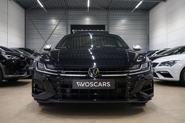 Volkswagen Arteon Shooting Brake 2.0 TSI R 320PK * Pano - Kuipstoelen - Trekhaak - H/K - 20" - HUD *