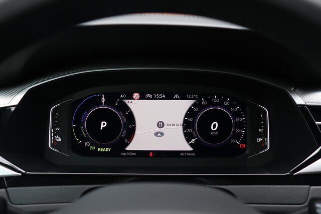 Volkswagen Arteon Shooting Brake 1.4 TSI eHybrid R-Line Business+ Pano