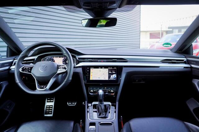 Volkswagen Arteon Shooting Brake 2.0 TSI R-Line Business+ / Pano / Trekhaak / Leder / Massage