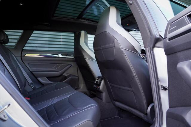 Volkswagen Arteon Shooting Brake 2.0 TSI R-Line Business+ / Pano / Trekhaak / Leder / Massage