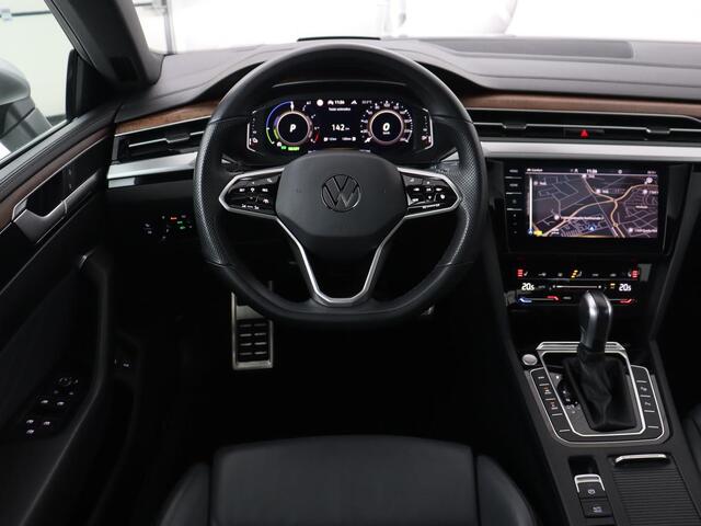 Volkswagen Arteon 2.0 TSI Elegance Business Exclusive | Camera | Head-up | LED | Virtual Cockpit | Pano.Dak | Stoelverwarming |